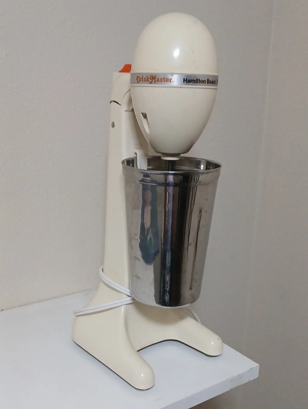 Vintage Hamilton Beach DrinkMaster Milkshake Maker